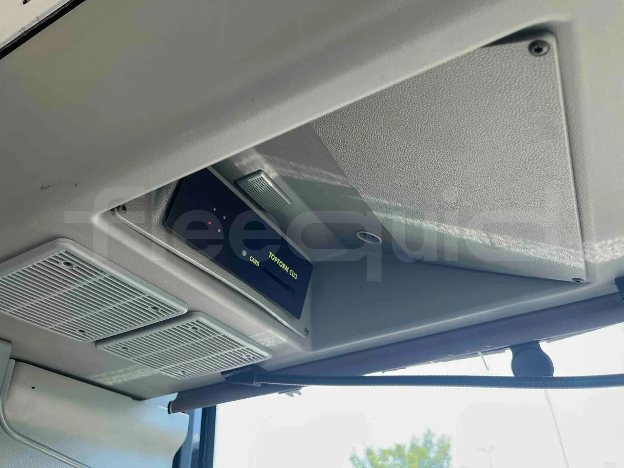 Mercedes-Benz Citaro - Radio