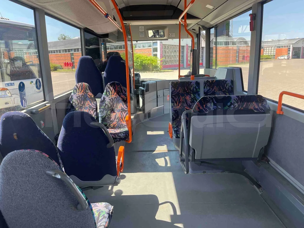 Mercedes-Benz Citaro - Forward Seats From Middle Position