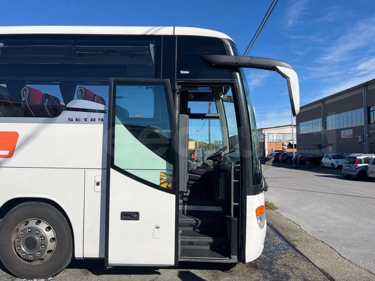 Setra S419 GT-HD/ Euro 5 - 350 Kw - 14.960 Mt - front door 1 open