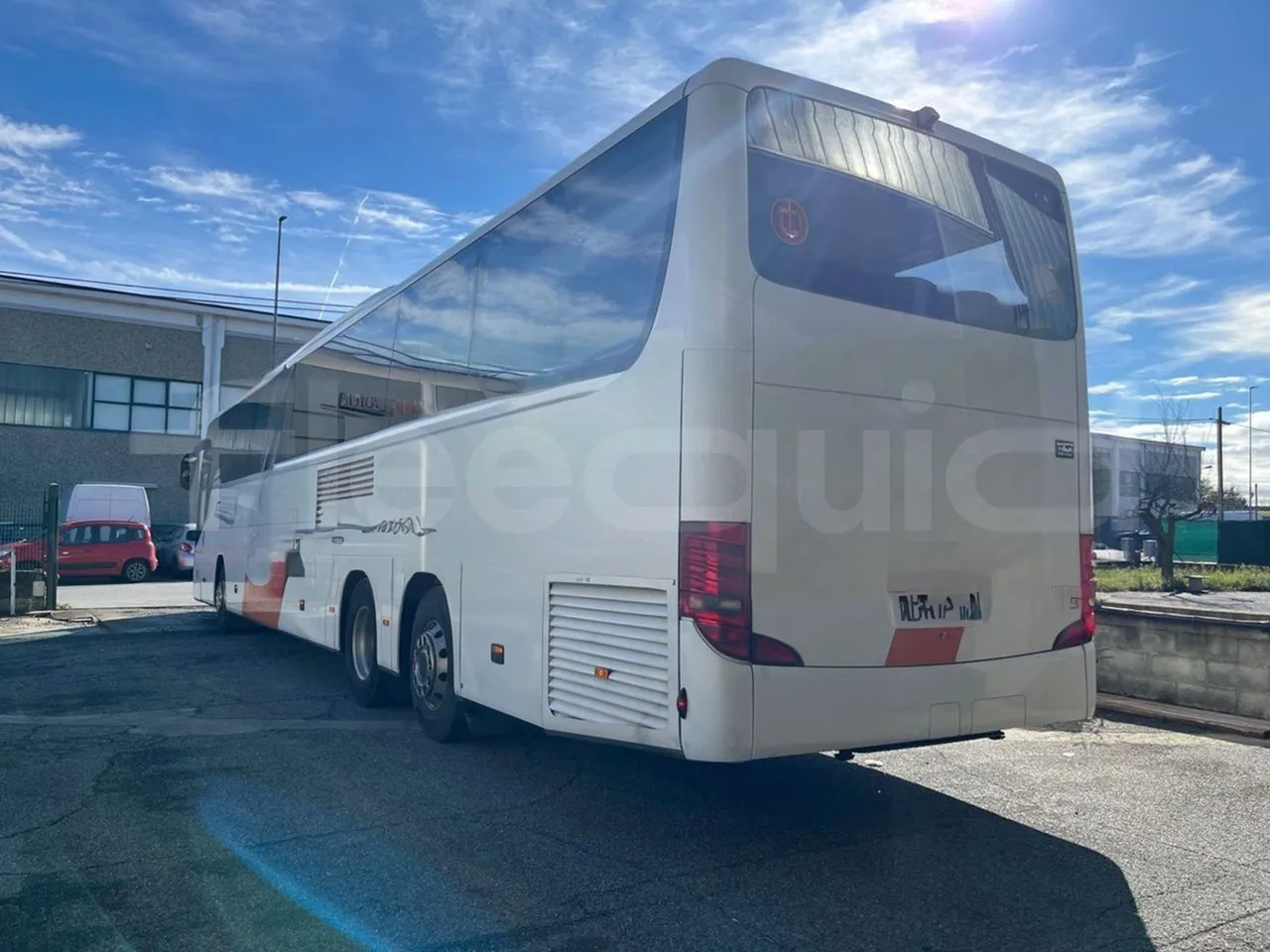 Setra S419 GT-HD/ Euro 5 - 350 Kw - 14.960 Mt - 3/4 left rear side