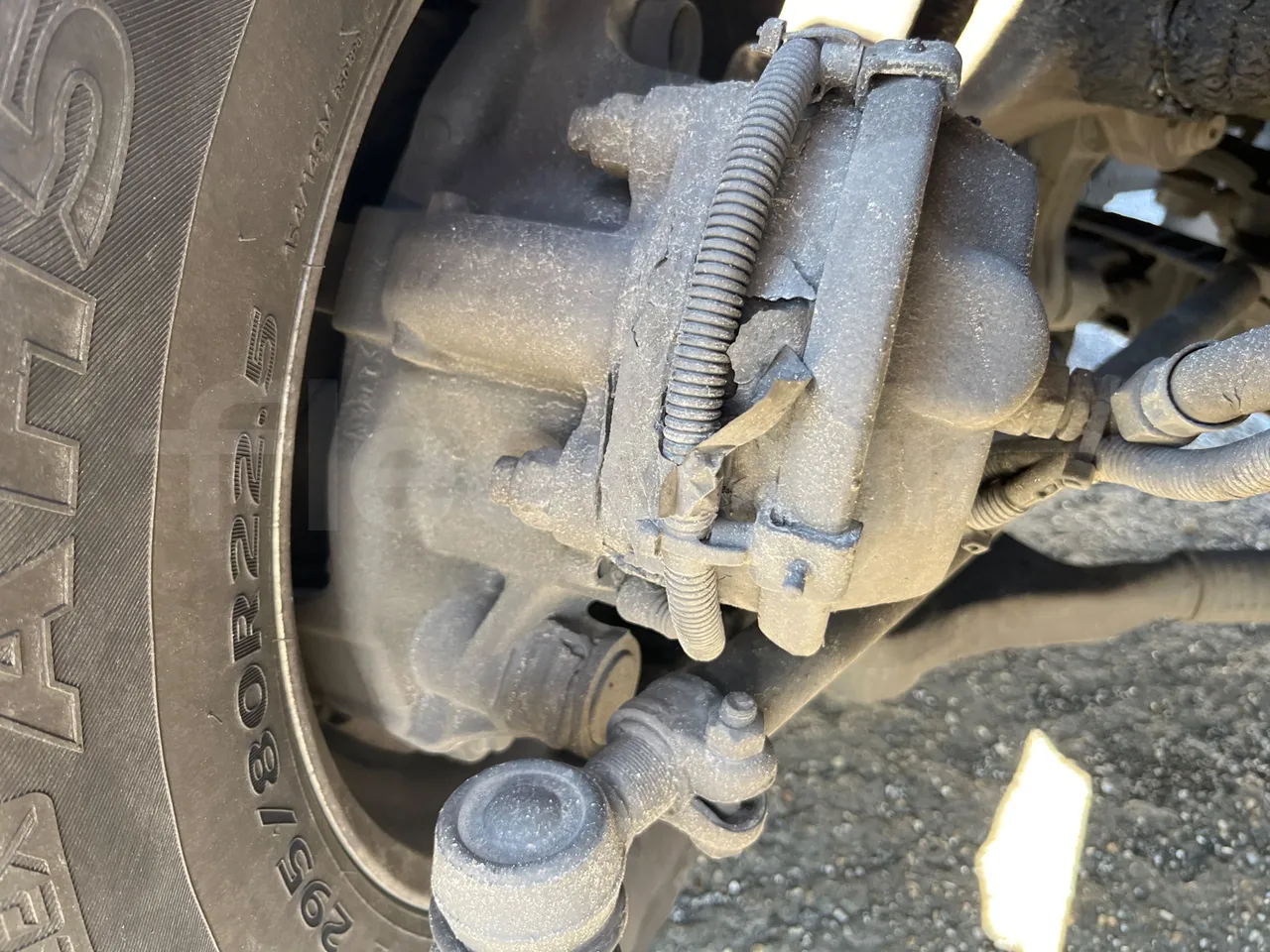 Setra S419 GT-HD/ Euro 5 - 350 Kw - 14.960 Mt - front brake calipers right