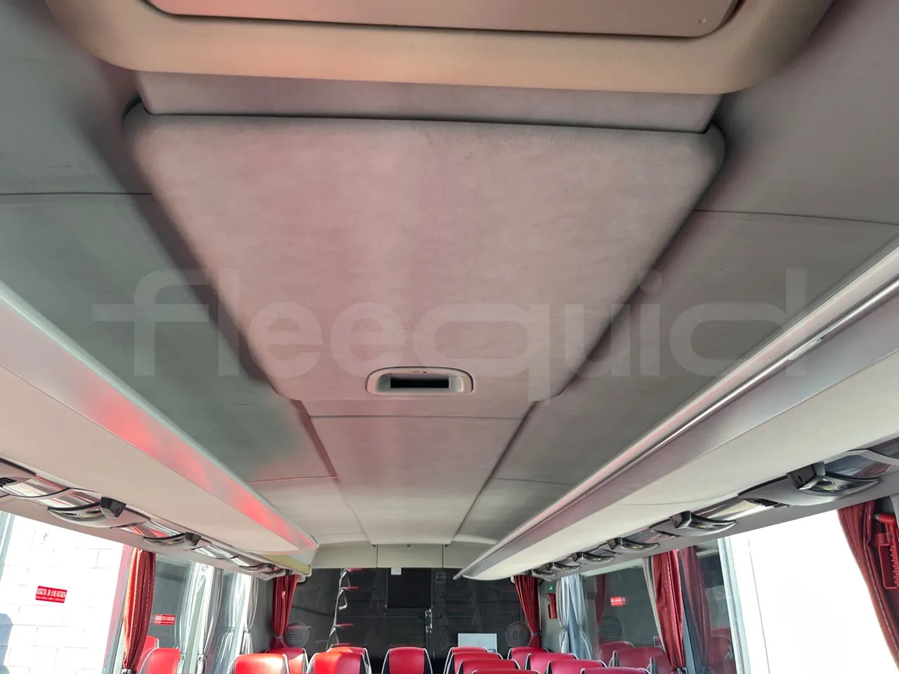 Setra S419 GT-HD/ Euro 5 - 350 Kw - 14.960 Mt - roof hatch 1