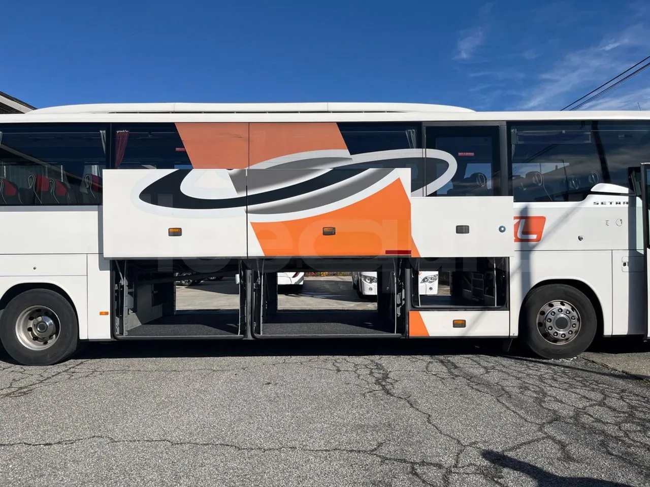 Setra S419 GT-HD/ Euro 5 - 350 Kw - 14.960 Mt - luggage rack photo