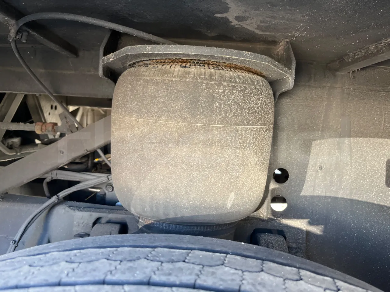 Setra S419 GT-HD/ Euro 5 - 350 Kw - 14.960 Mt - axle 3 air springs 1 right