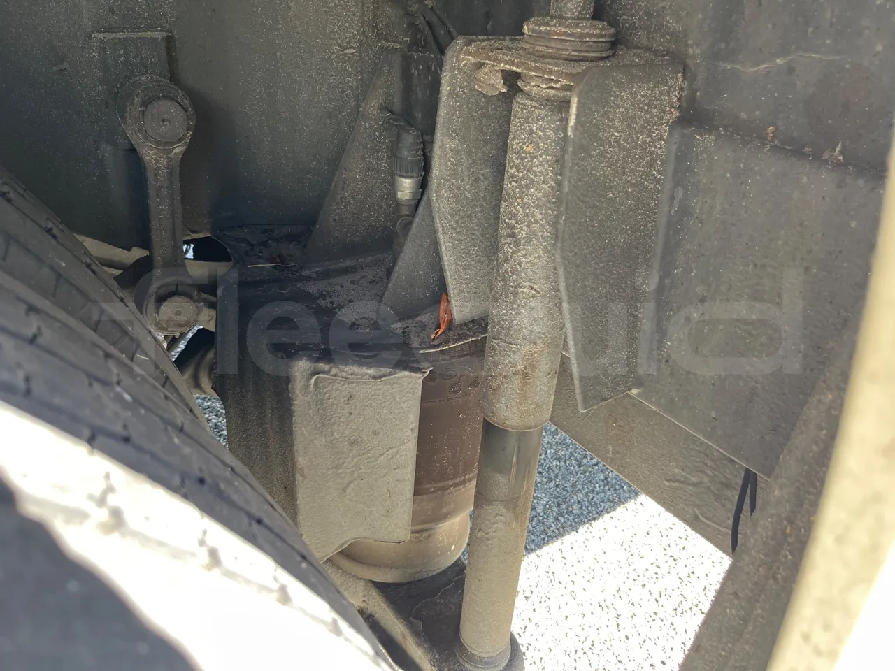 Setra S419 GT-HD/ Euro 5 - 350 Kw - 14.960 Mt - axle 2 shock absorbers 1 right