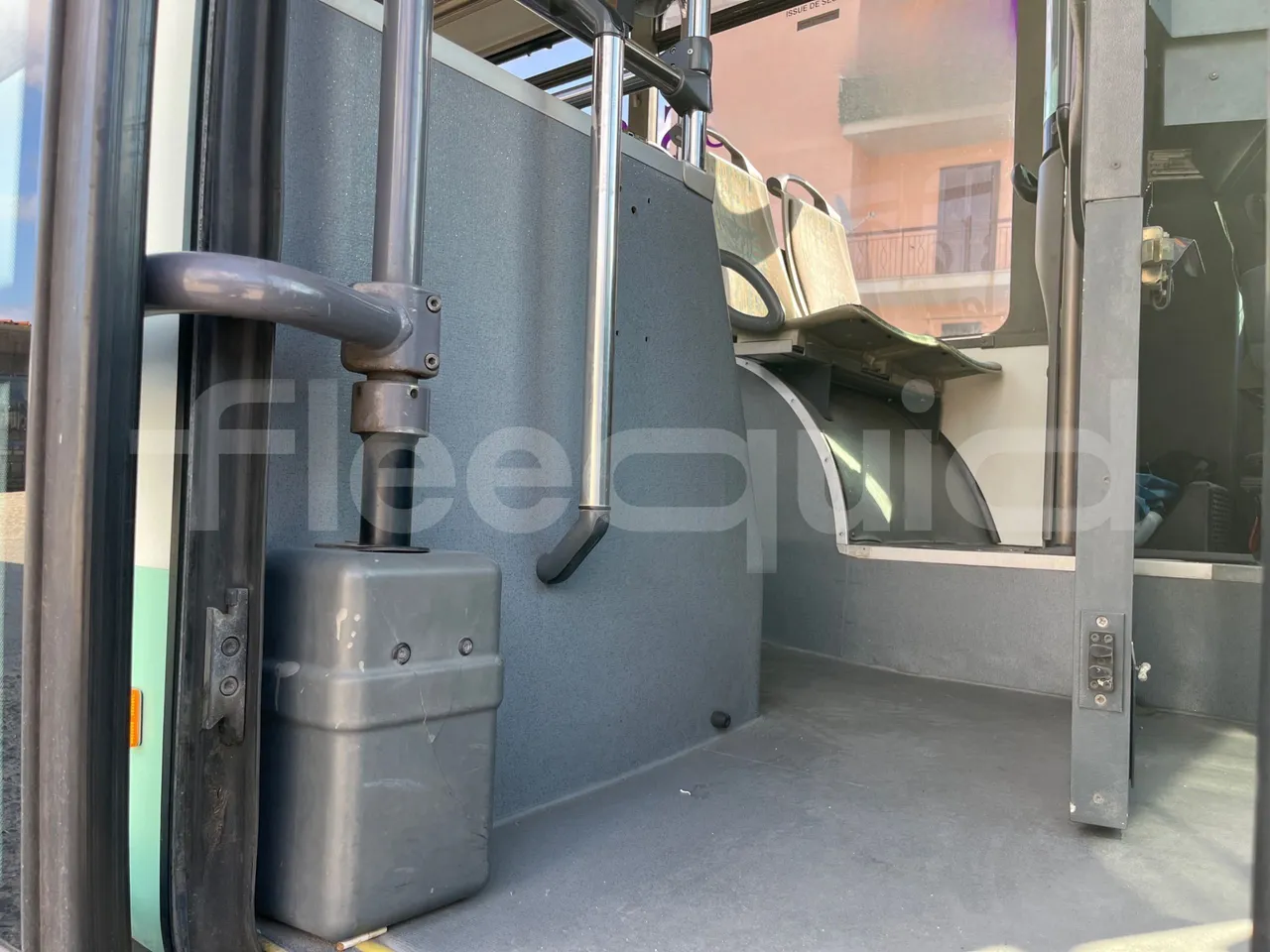 Setra S315 315 NF 457/ Euro 3 -185Kw -12 Mt - door mechanism photo