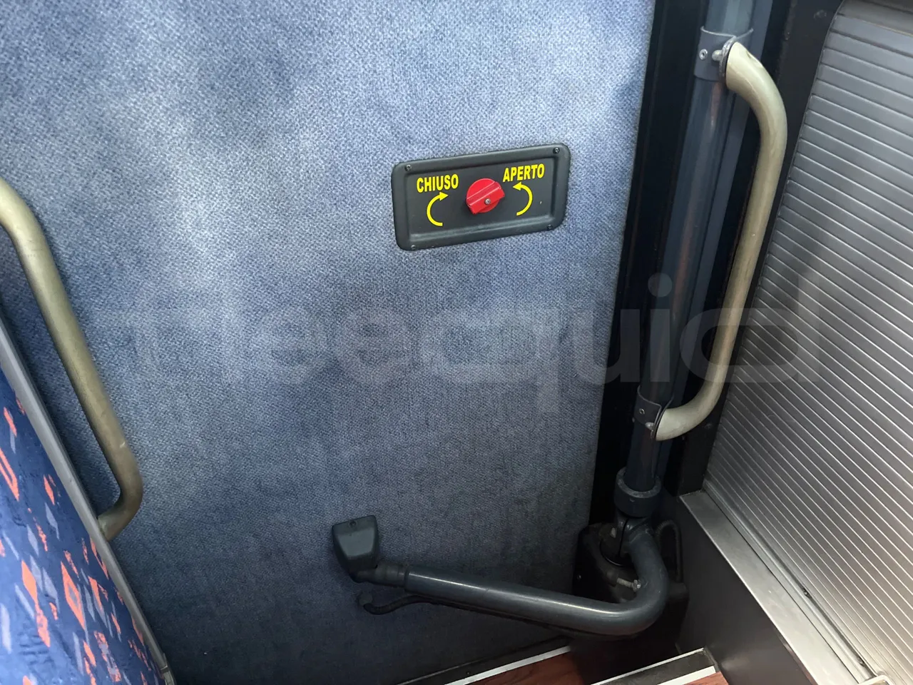 Volvo 9700 4X2 HDH - EUR4 - 309kW - 12.2m - command unit indicators