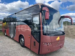Volvo 9700 4X2 HDH - EUR4 - 309kW - 12.2m - 3/4 front right doors