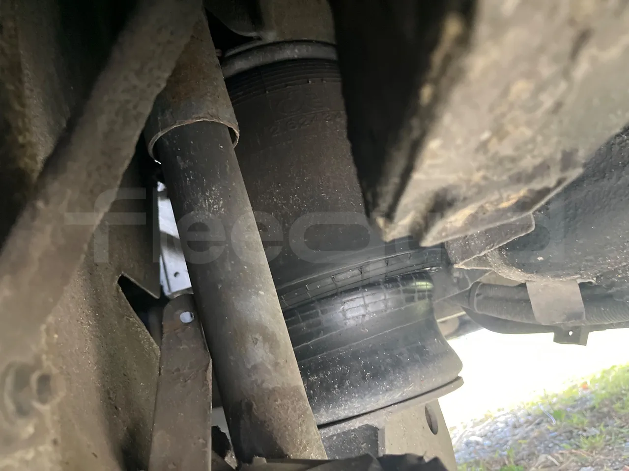 Volvo 9700 4X2 HDH - EUR4 - 309kW - 12.2m - axel 2 air springs 2 right