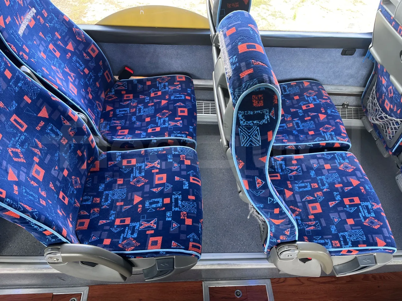 Volvo 9700 4X2 HDH - EUR4 - 309kW - 12.2m - single seat detail