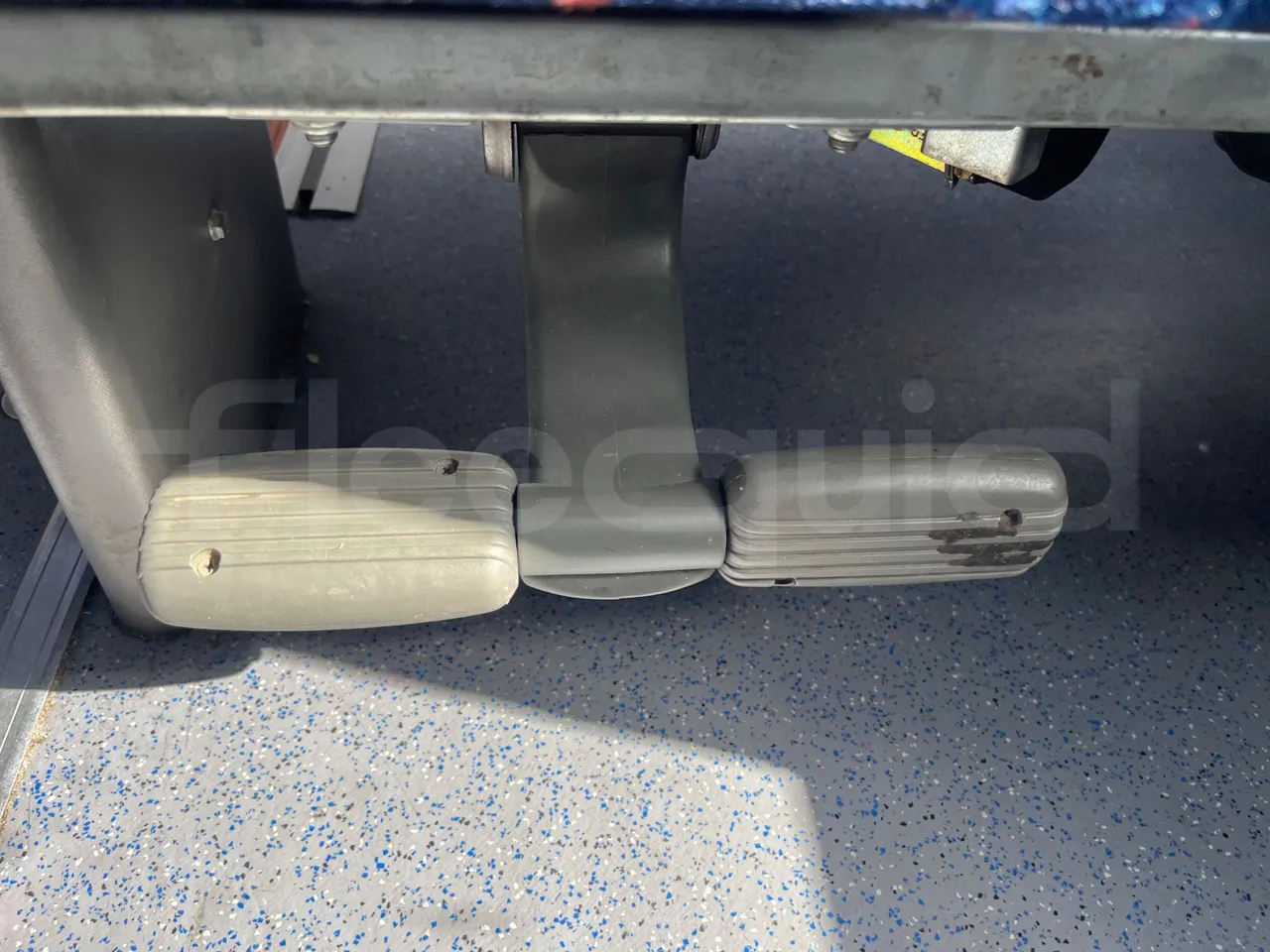 Volvo 9700 4X2 HDH - EUR4 - 309kW - 12.2m - footrest detail photo
