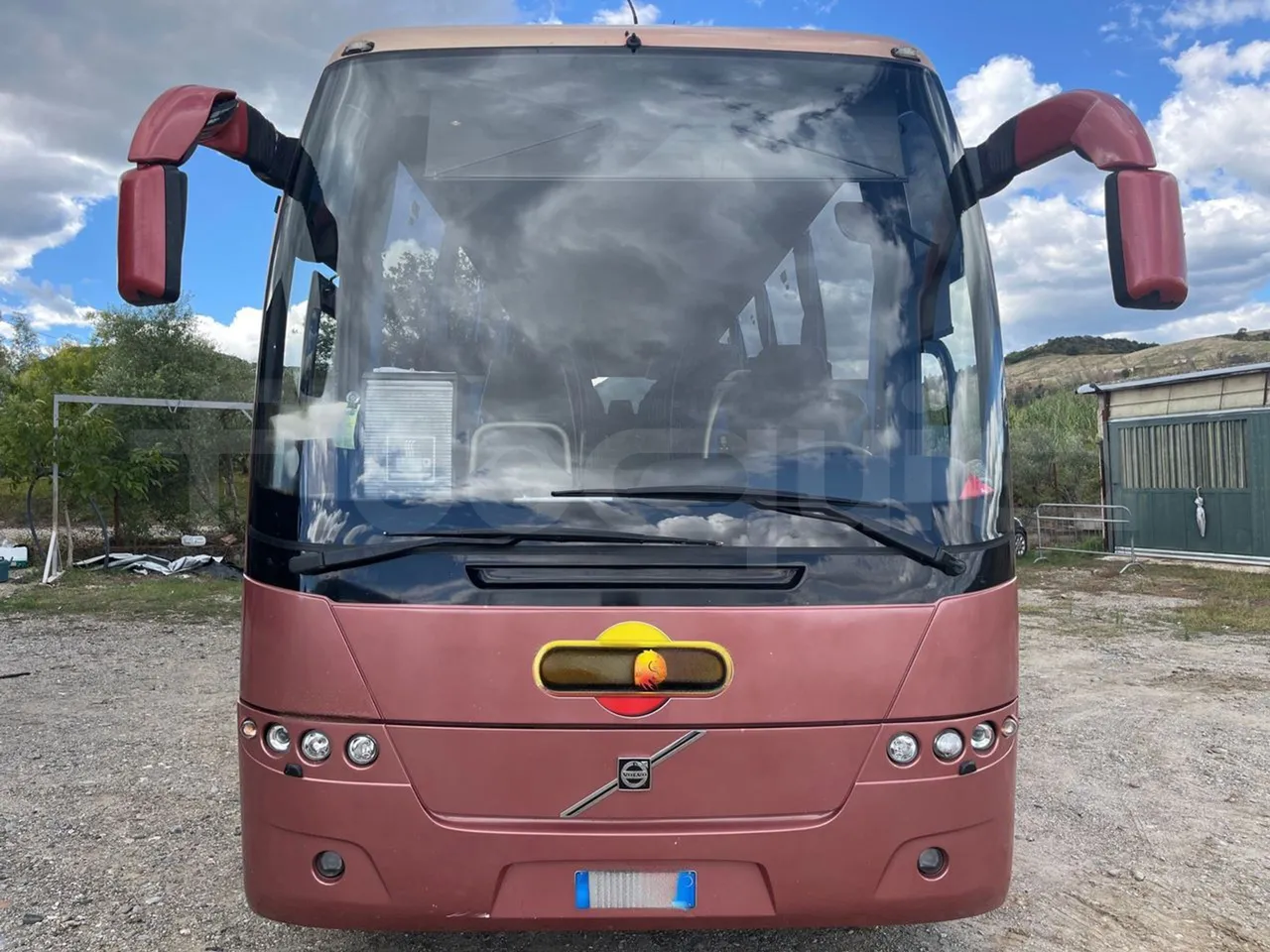 Volvo 9700 4X2 HDH - EUR4 - 309kW - 12.2m - front photo