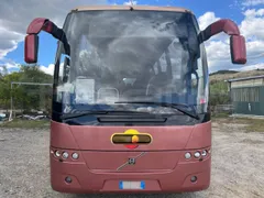 Volvo 9700 4X2 HDH - EUR4 - 309kW - 12.2m - front photo