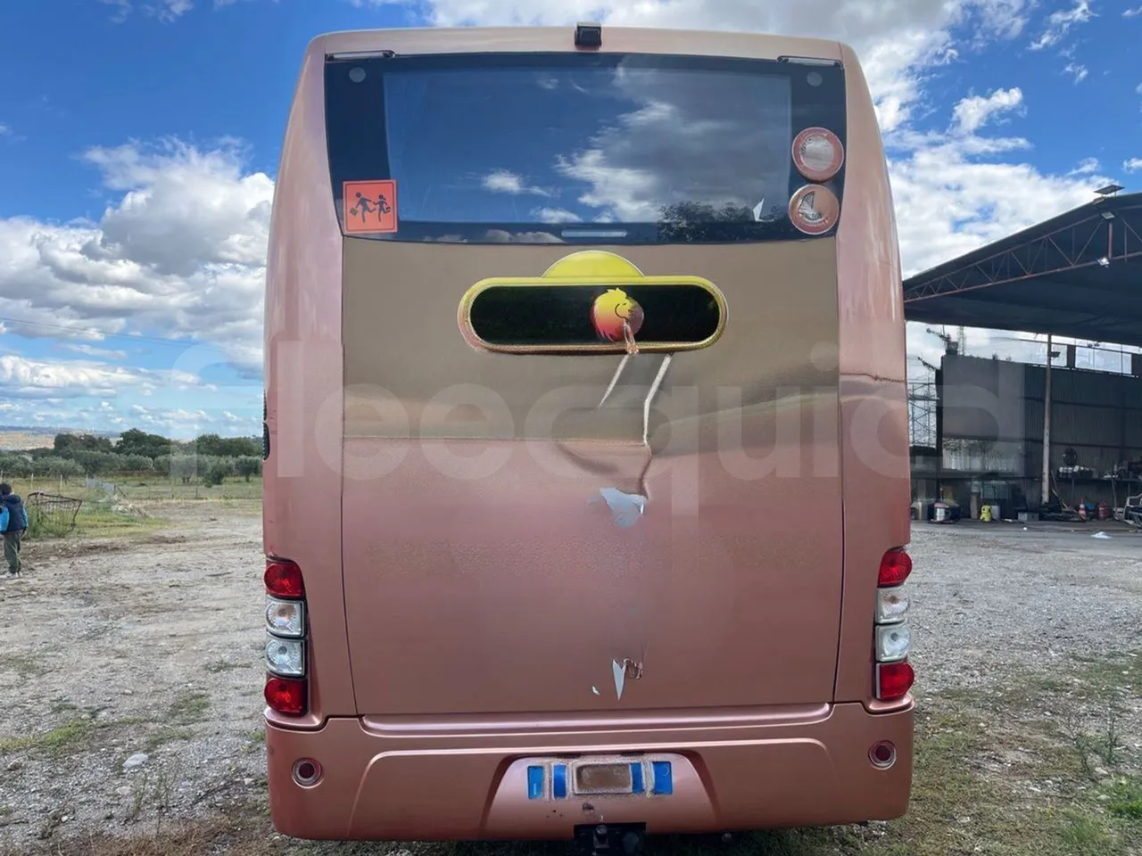 Volvo 9700 4X2 HDH - EUR4 - 309kW - 12.2m - rear hatch closed