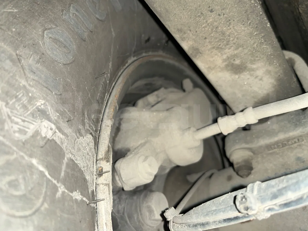 Mercedes-Benz Sprinter   906BA50 - Euro6 - 140kW - 7.700mt - axle 2 caliper brakes right