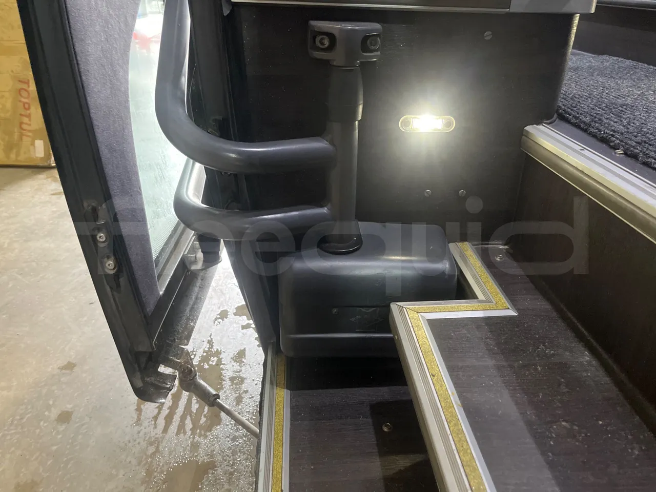 Mercedes-Benz Sprinter   906BA50 - Euro6 - 140kW - 7.700mt - door mechanism photo