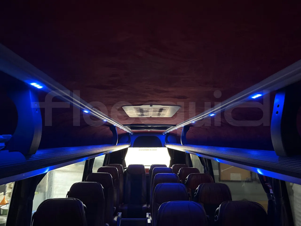 Mercedes-Benz Sprinter   906BA50 - Euro6 - 140kW - 7.700mt - footrest detail photo