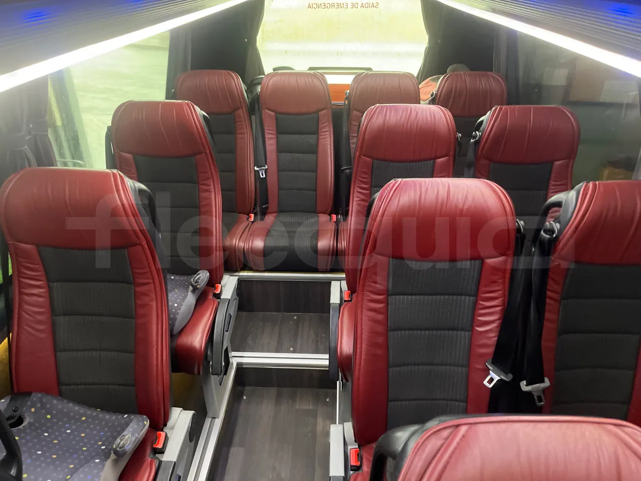 Mercedes-Benz Sprinter   906BA50 - Euro6 - 140kW - 7.700mt - reverse view middle aisle