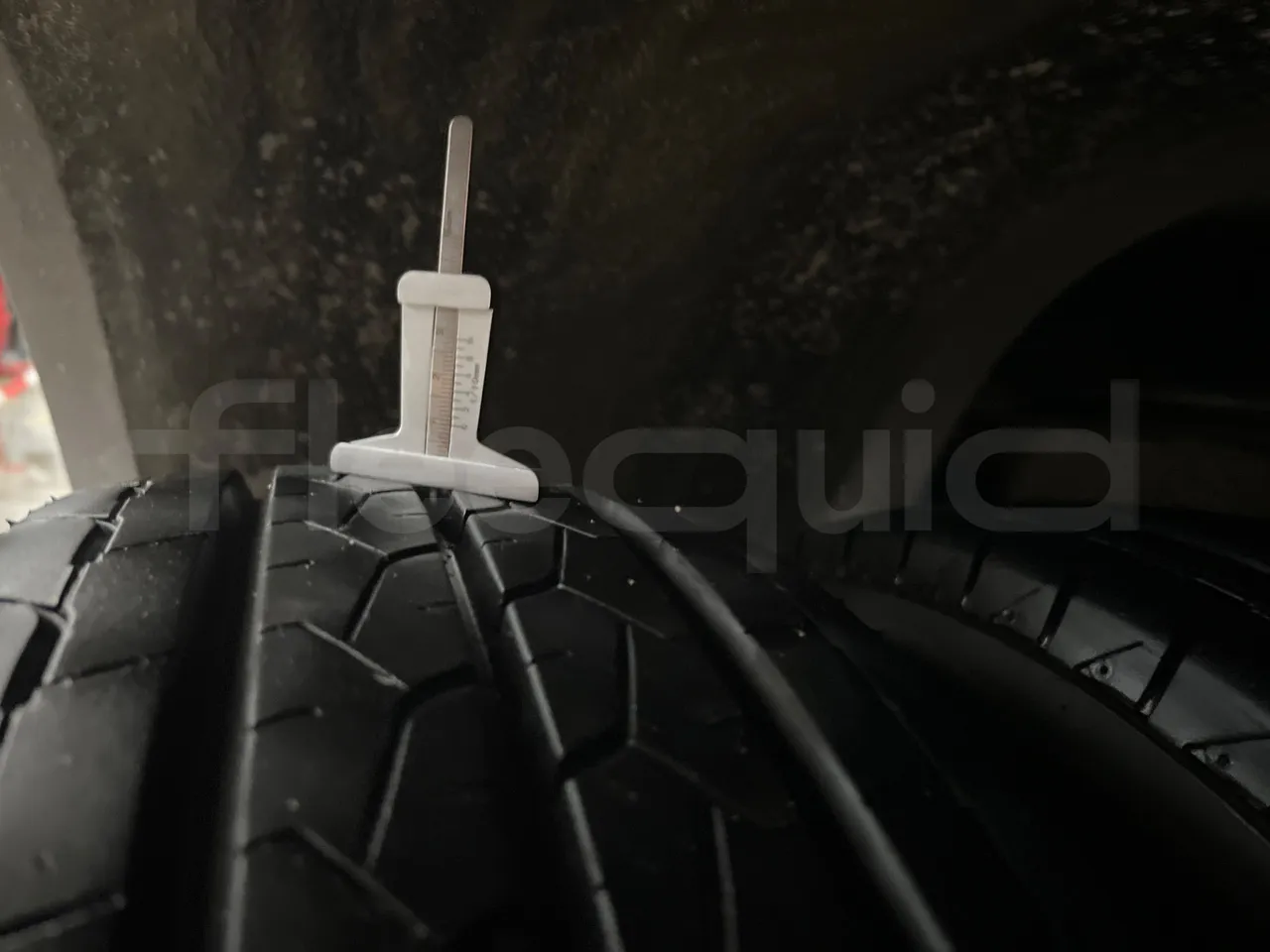 Mercedes-Benz Sprinter   906BA50 - Euro6 - 140kW - 7.700mt - tread condition second axle tires left