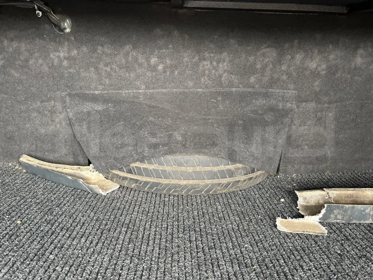 Mercedes-Benz Sprinter   906BA50 - Euro6 - 140kW - 7.700mt - spare wheel