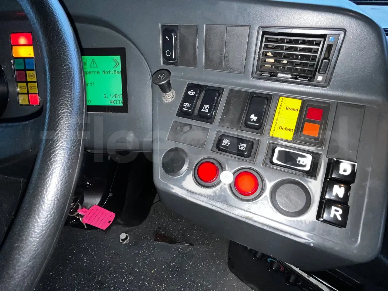 Man A39 A39 -EUR5-235kW -13.730m - radio accessories photo