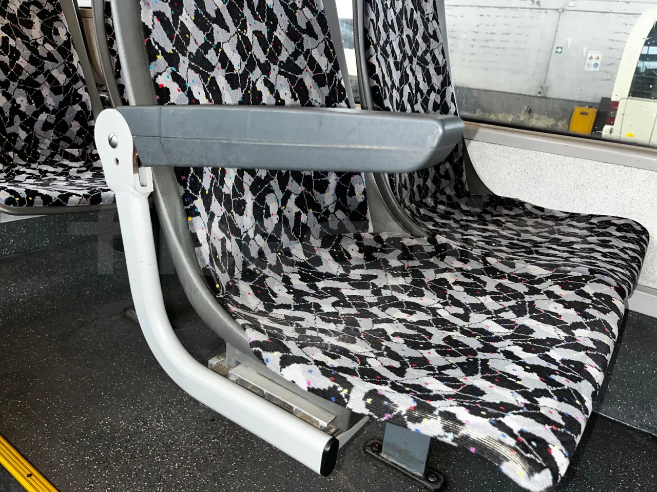 Man A39 A39 -EUR5-235kW -13.730m - armrest detail photo