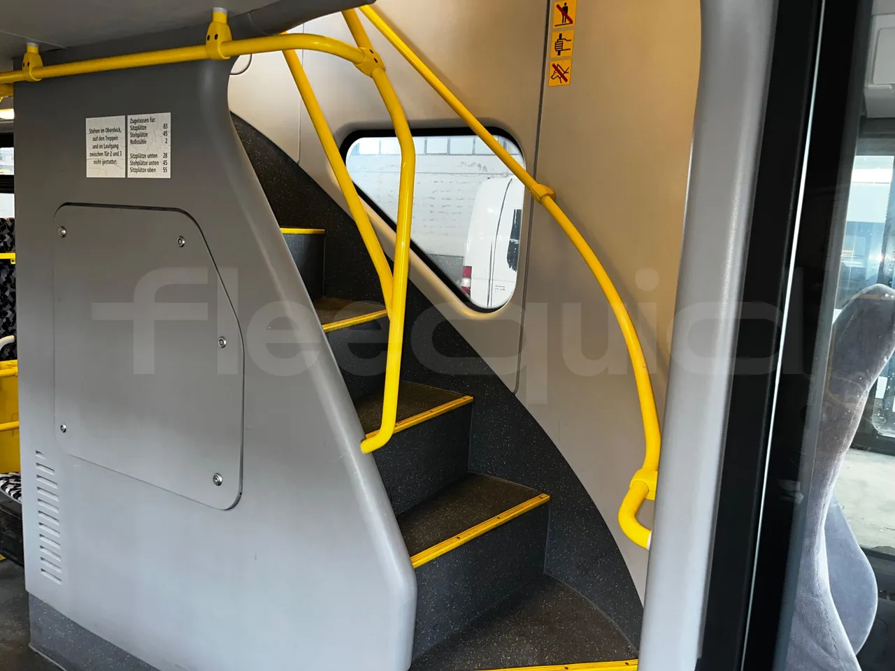 Man A39 A39 -EUR5-235kW -13.730m - power outlets detail