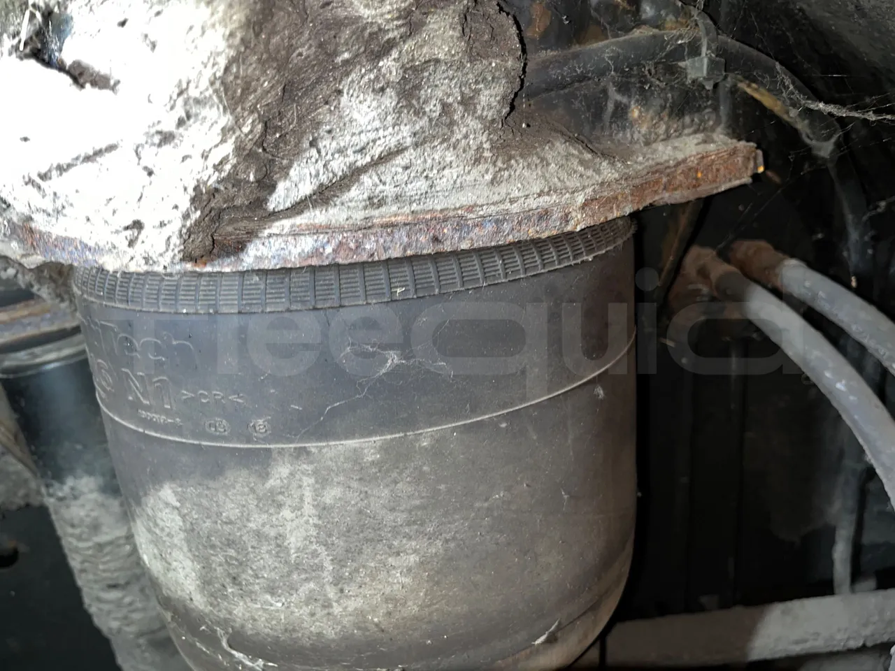 Man A39 A39 -EUR5-235kW -13.730m - axle 3 air springs 1 right