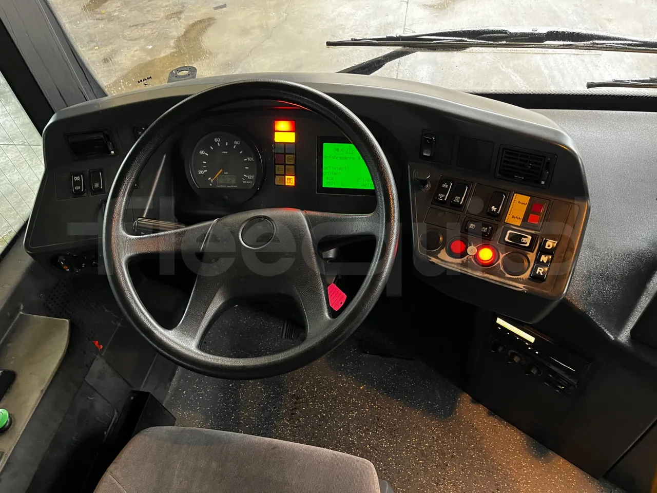 Man A39 A39 -EUR5-235kW -13.730m - steering wheel photo