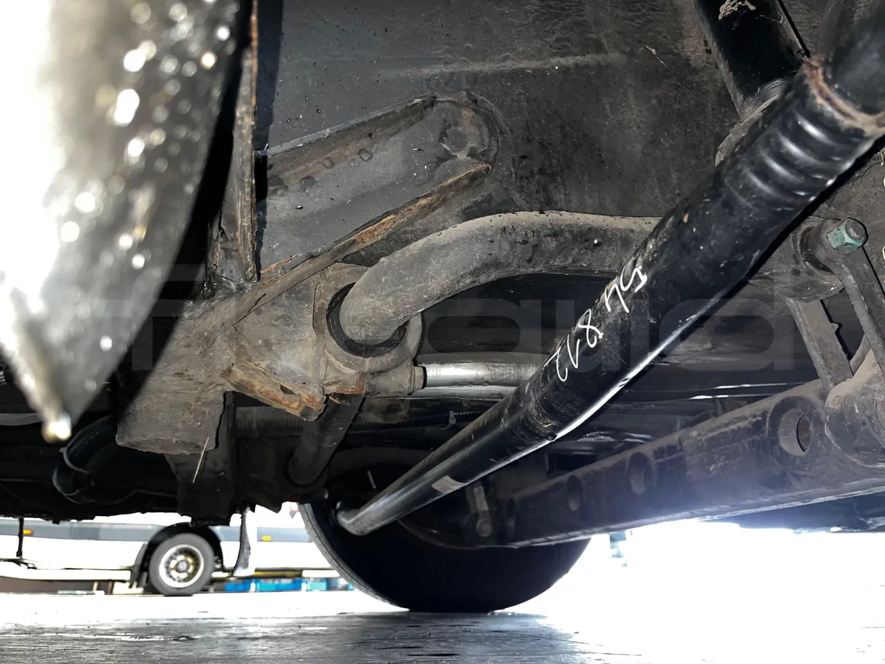 Man A39 A39 -EUR5-235kW -13.730m - front axle right side