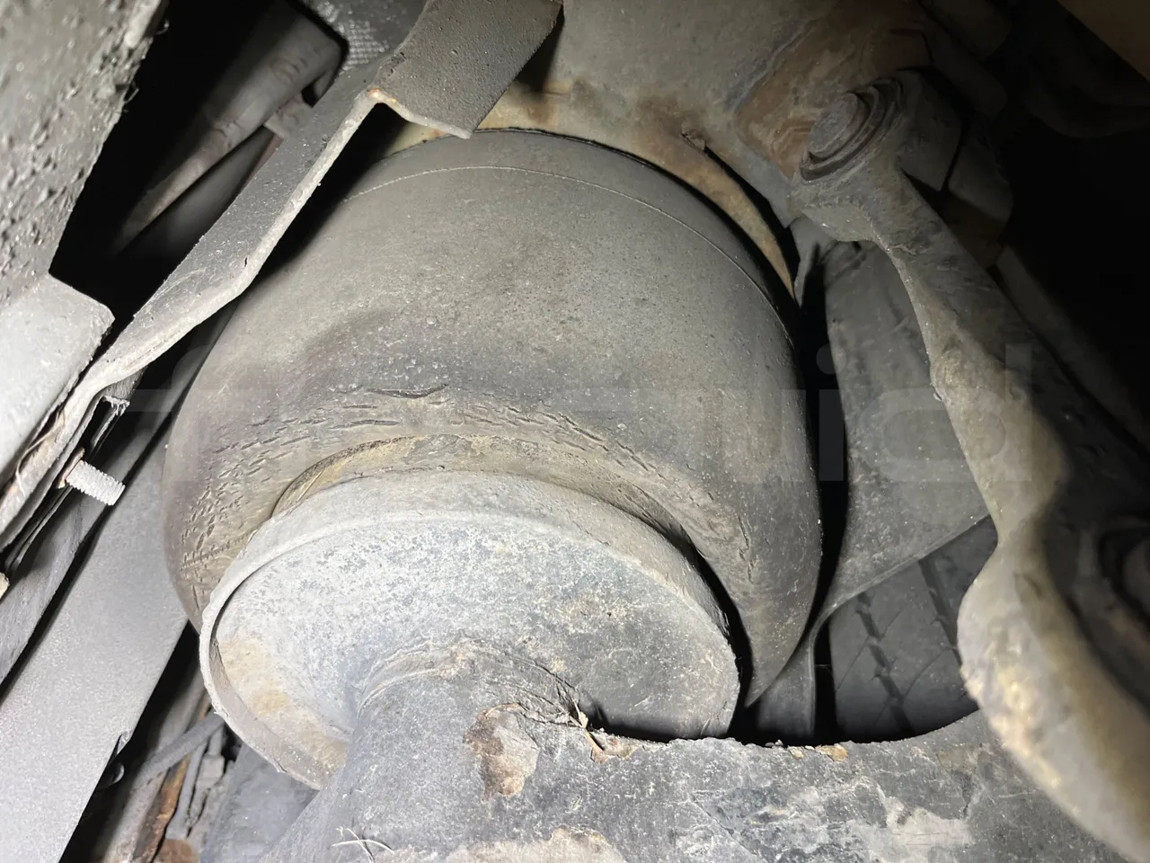 Mercedes-Benz Citaro O530 - Euro5 - 205kW - 12mt - axel 2 air springs 2 left