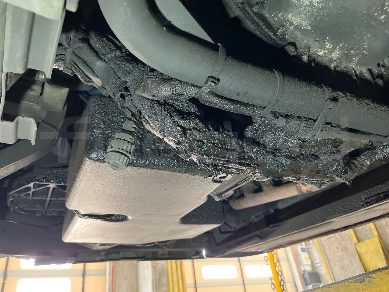 Mercedes-Benz Citaro O530 - Euro5 - 205kW - 12mt - engine without protection