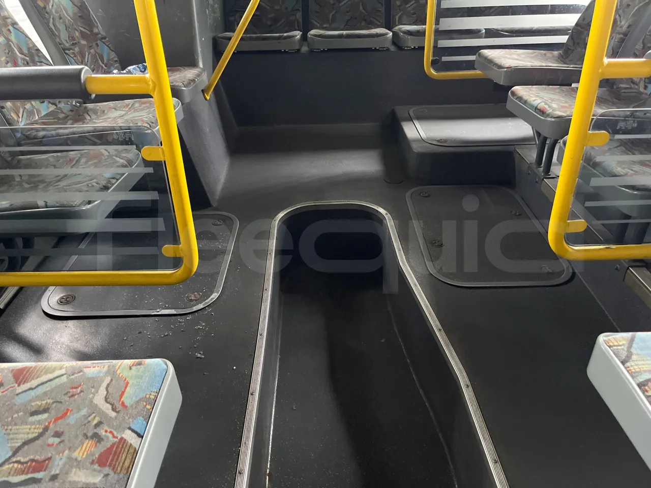 Mercedes-Benz Citaro O530 - Euro5 - 205kW - 12mt - floor hatches photo