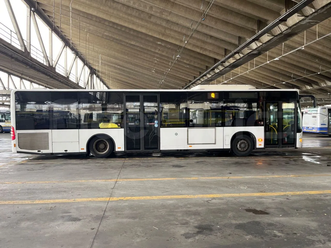 Mercedes-Benz Citaro O530 - Euro5 - 205kW - 12mt - right side doors closed