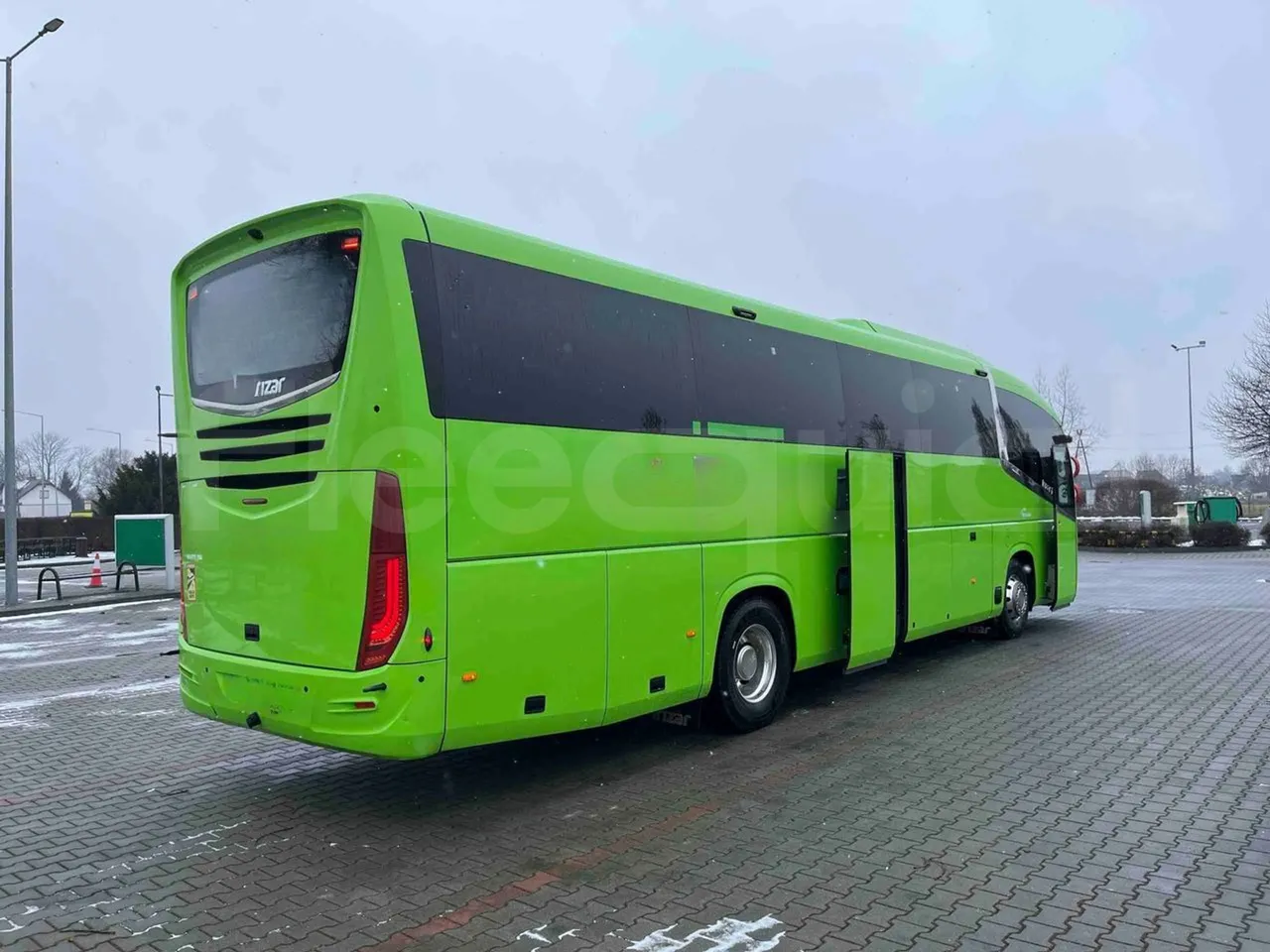 Irizar i6 12.35 - EUR6 - 331kW - 12.200m - 3/4 right rear doors open