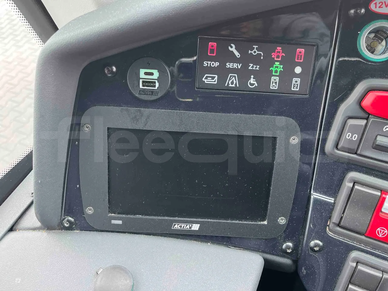 Irizar i6 12.35 - EUR6 - 331kW - 12.200m - onboard devices 2