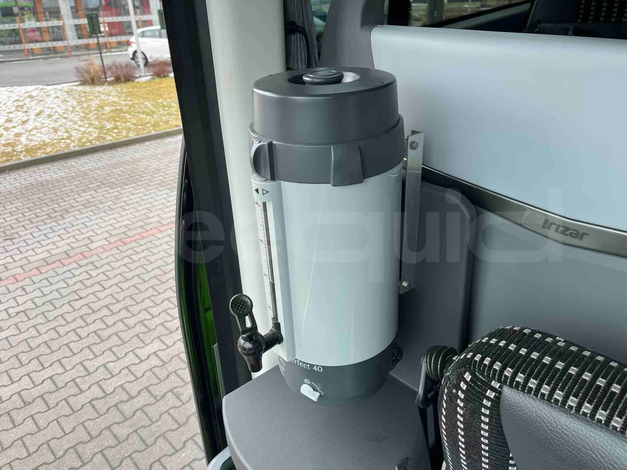 Irizar i6 12.35 - EUR6 - 331kW - 12.200m - coffee machine accessories