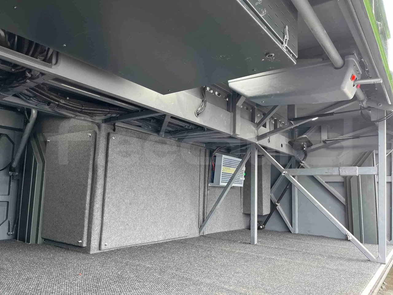 Irizar i6 12.35 - EUR6 - 331kW - 12.200m - internal frame rust check