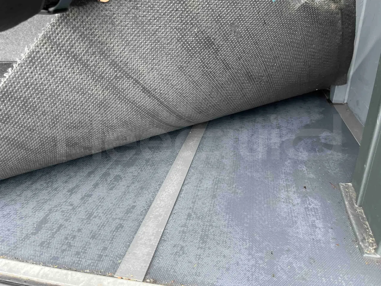 Irizar i6 12.35 - EUR6 - 331kW - 12.200m - under carpet photo