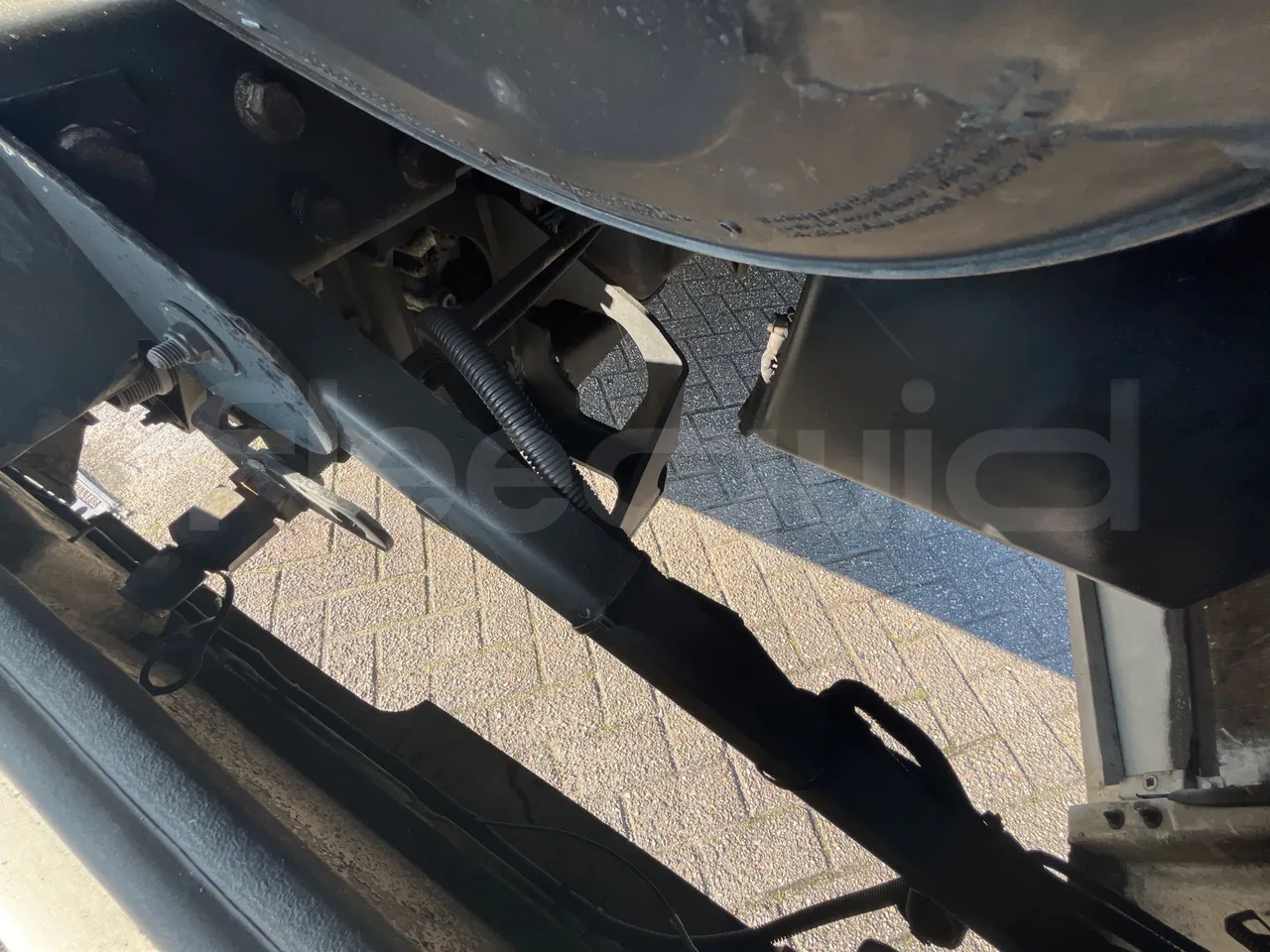 Man A91 Carrier - EUR4 - 206kW - 12.700m - engine plate photo