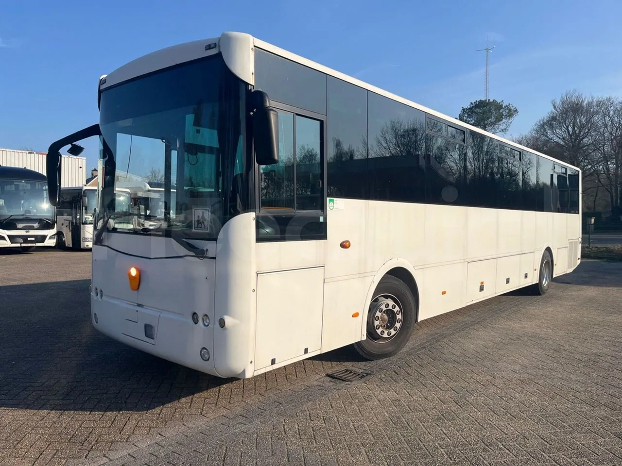 Man A91 Carrier - EUR4 - 206kW - 12.700m - 3/4 front left