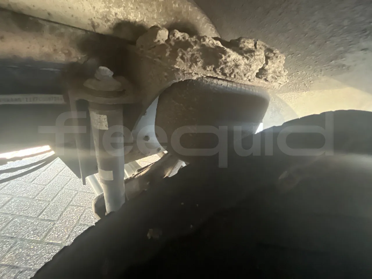 Man A91 Carrier - EUR4 - 206kW - 12.700m - front shock absorbers right