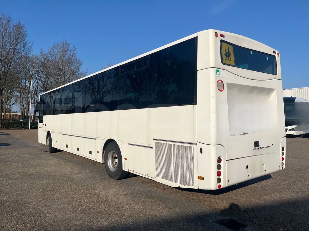 Man A91 Carrier - EUR4 - 206kW - 12.700m - left side photo