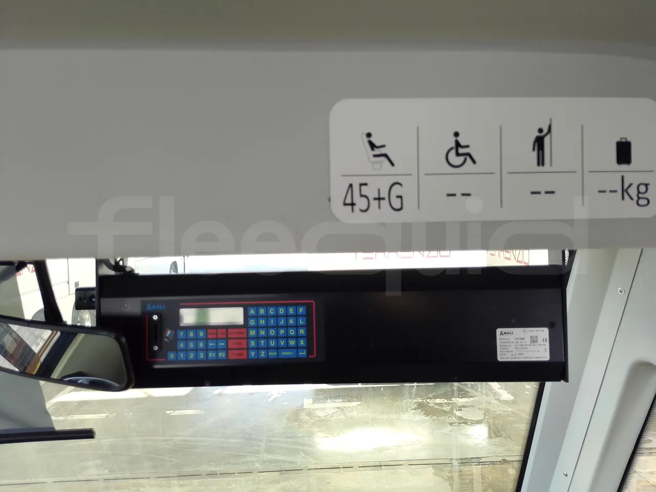Iveco Indcar WGIVMY11 MOBI SCUOLABUS - EUR6 - 100Kw - 8,592m - handrails photo