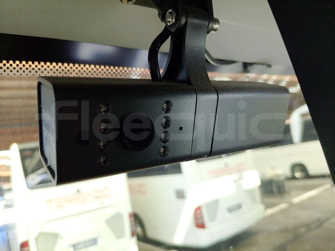 Iveco Indcar WGIVMY11 MOBI SCUOLABUS - EUR6 - 100Kw - 8,592m - monitor detail photo
