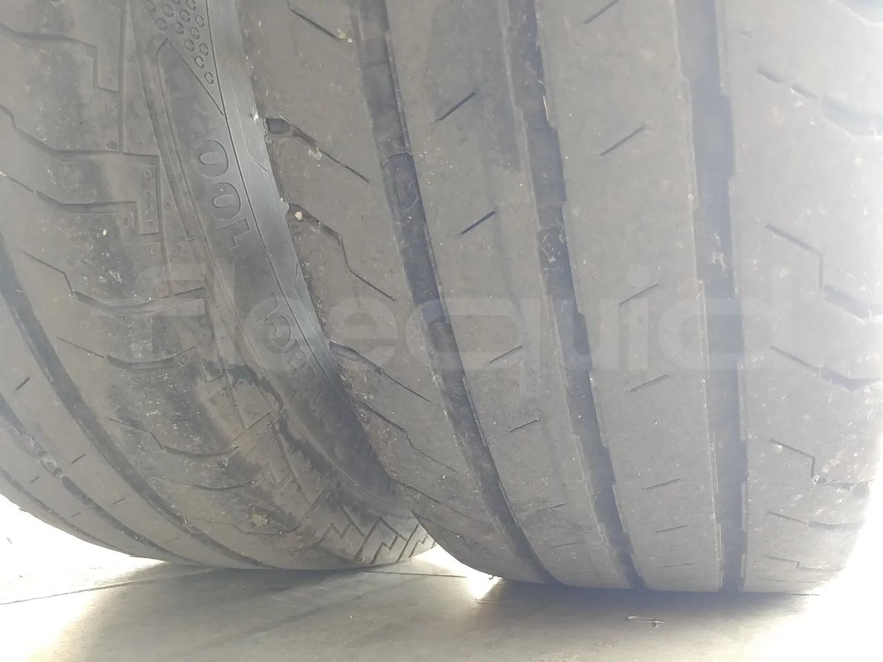 Iveco Indcar WGIVMY11 MOBI SCUOLABUS - EUR6 - 100Kw - 8,592m - tread condition second axle tires left