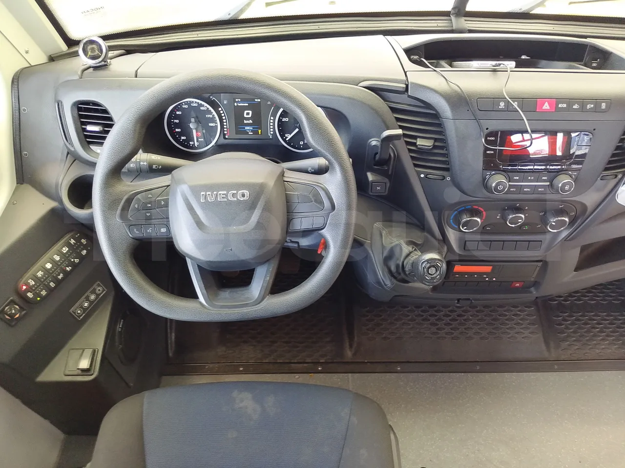 Iveco Indcar WGIVMY11 MOBI SCUOLABUS - EUR6 - 100Kw - 8,592m - steering wheel photo