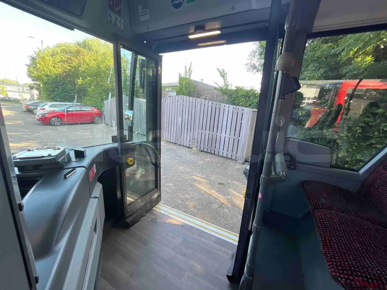 Mercedes-Benz Citaro - handrails photo