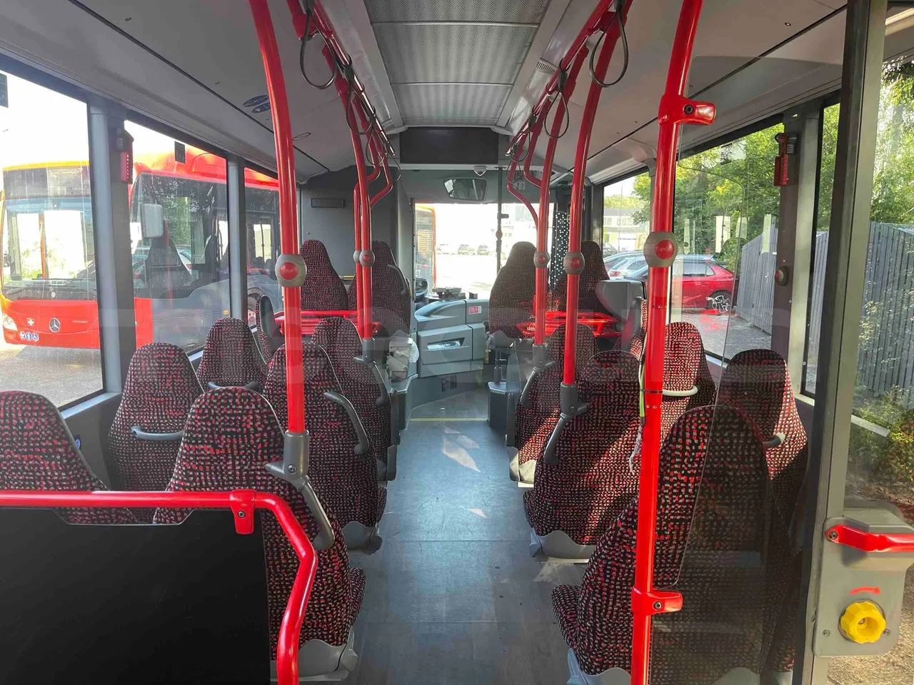 Mercedes-Benz Citaro - Forward Seats From Middle Position