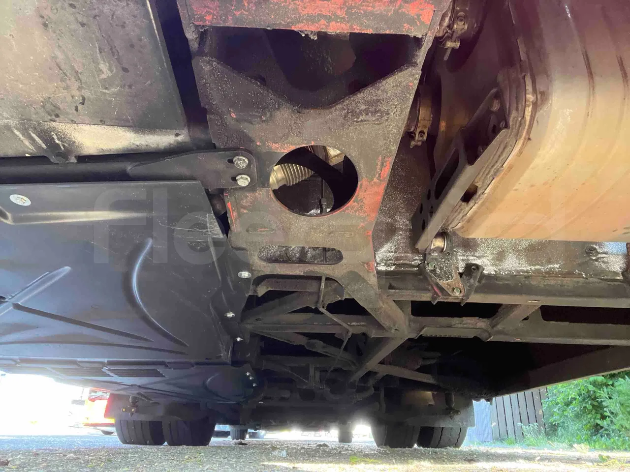 Mercedes-Benz Citaro - Second Axle First Shock Absorbers Left Side